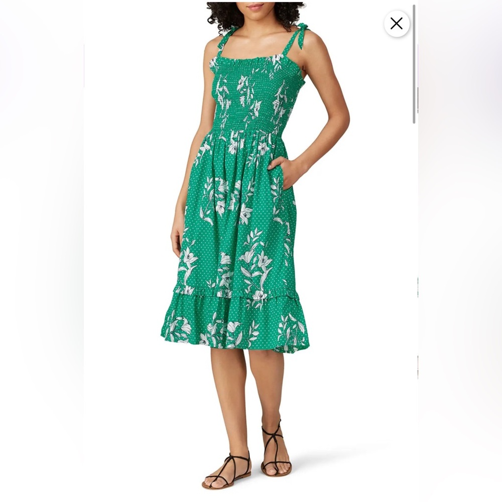 Draper James Floral Printed Green Smocked Dress Size Large NWT